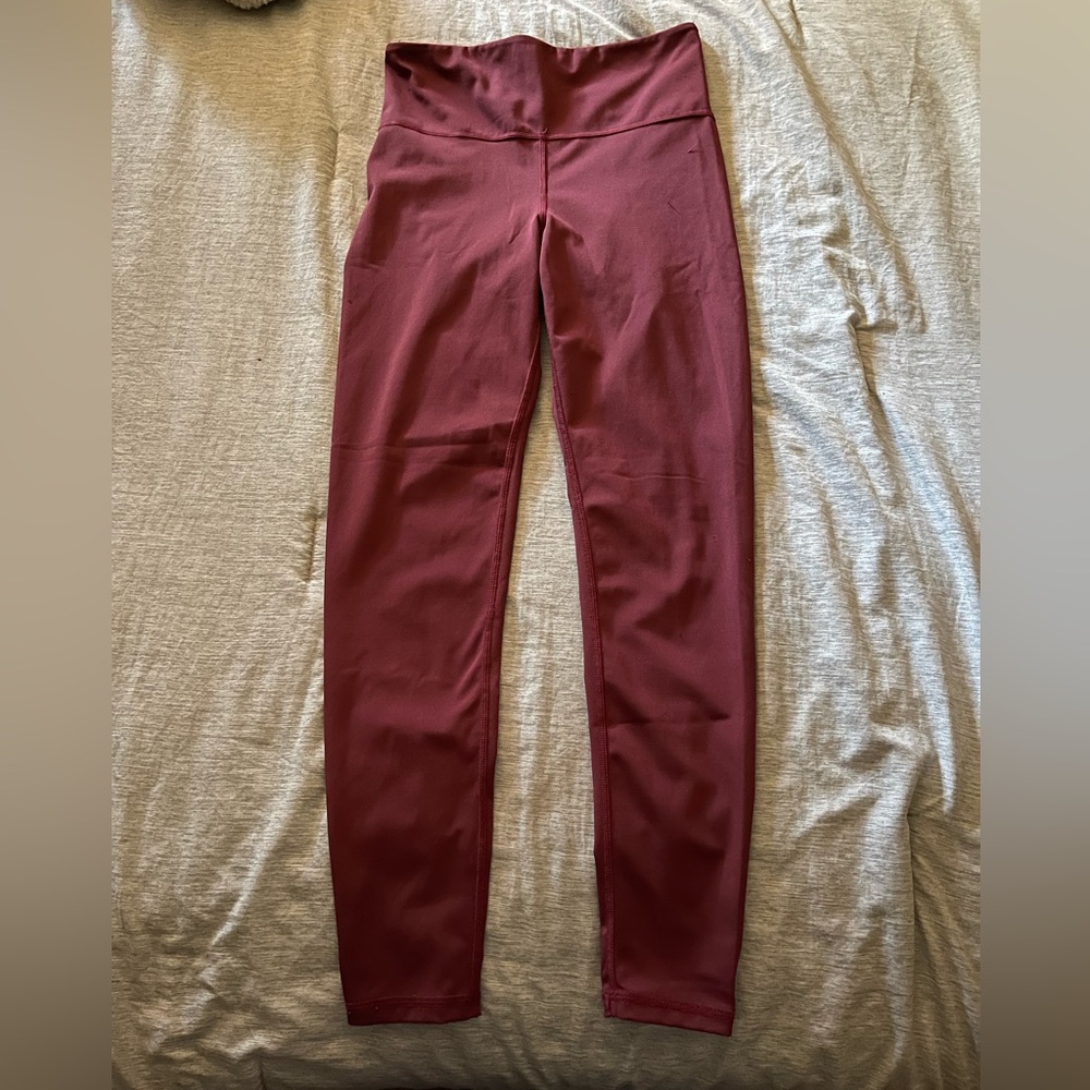 Jolyn Reagan Full Length High Rise Maroon Medium Leggings
